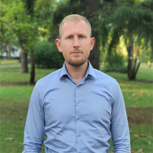 Алпер Ахмедов